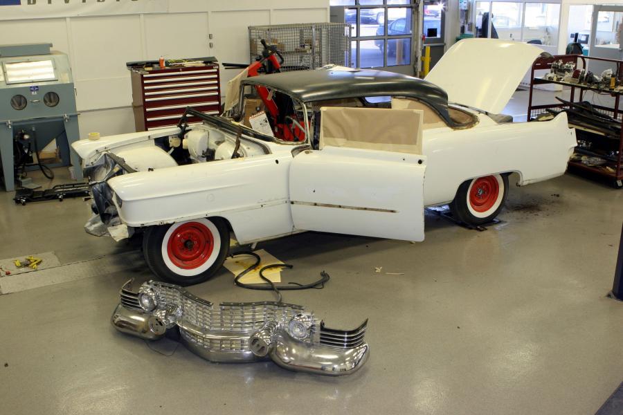  Cadillac Eldorado 1954 года  (фото 2 из 58)